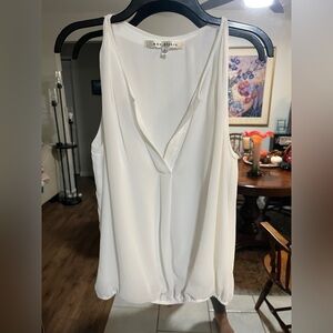 Max Studio Cream Sleeveless Blouse